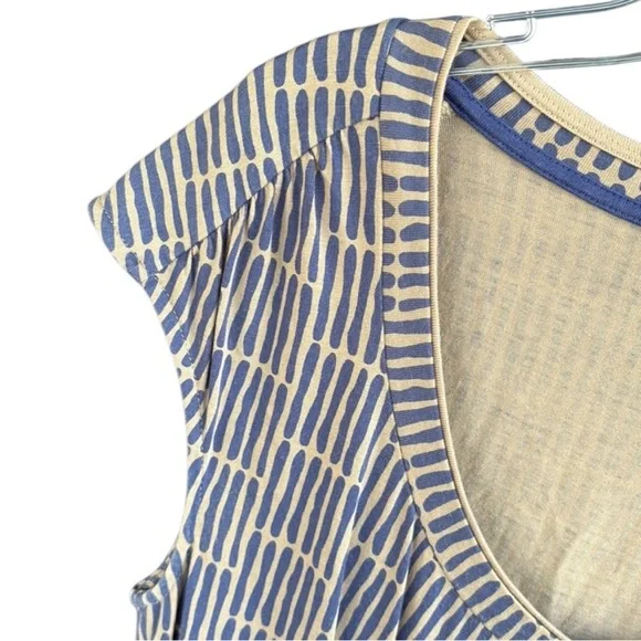 Like New Boden Patterned Jersey Dress Size 6 - Picture 3 of 7